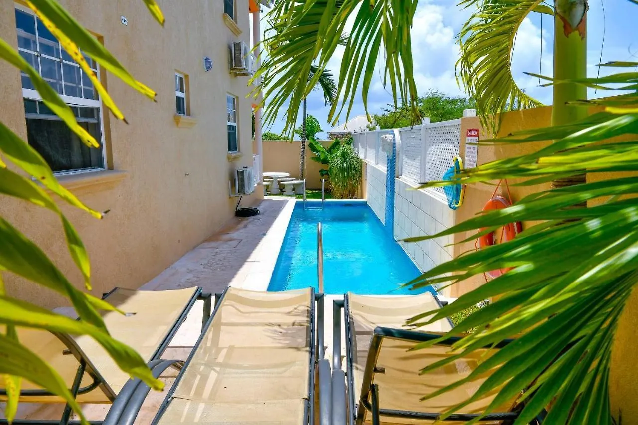 Apartment With Pool Near Golf Course And Oistins Providence 바베이도스