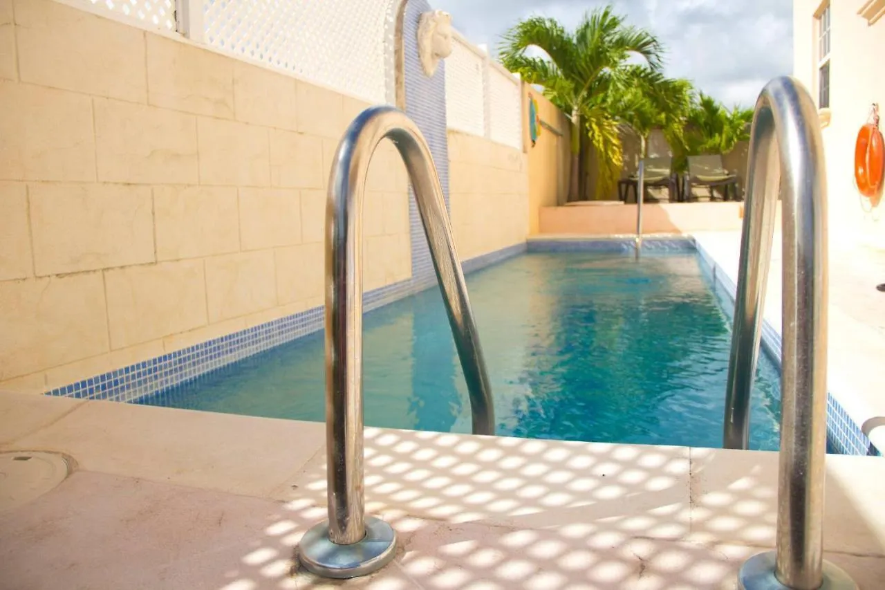 Apartment With Pool Near Golf Course And Oistins Providence 바베이도스